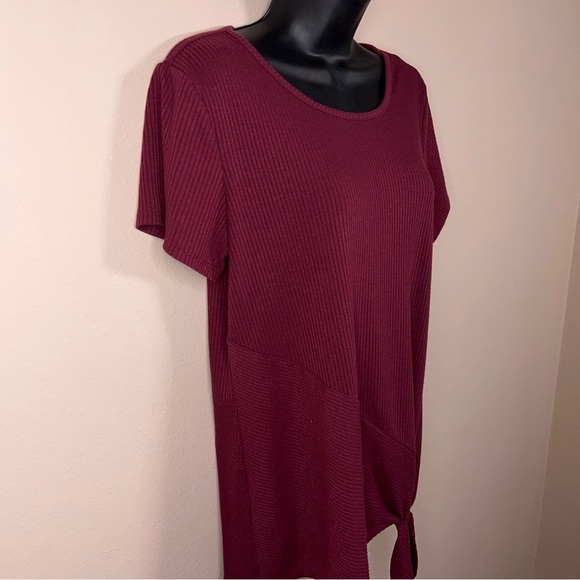 Medium Apt 9 Burgundy Red Short Sleeve Top Knot Accent Ribbed Stretch Casual - Picture 8 of 13